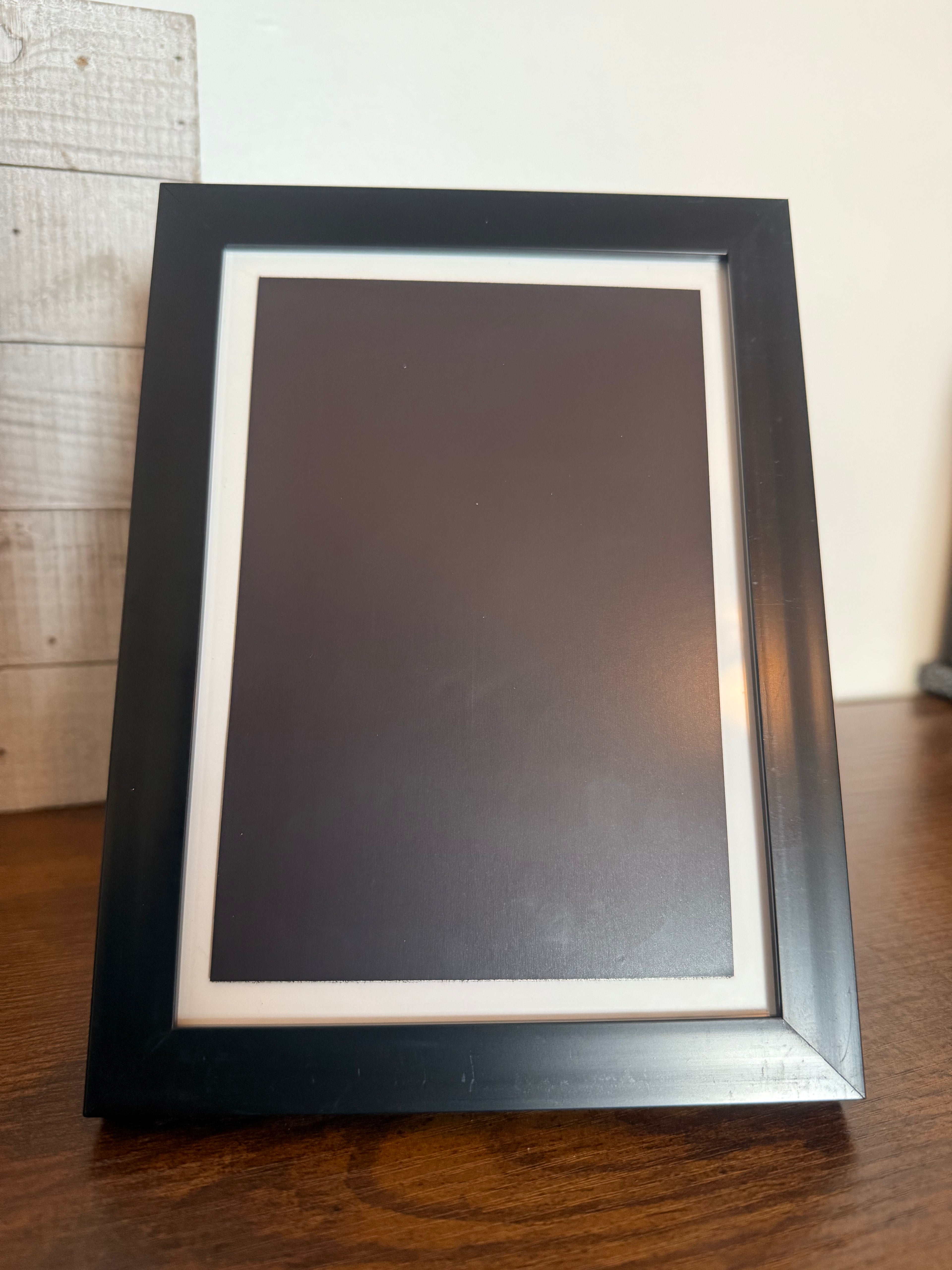 4 Pc Magnet Display Frame (5x7 Black Frame)